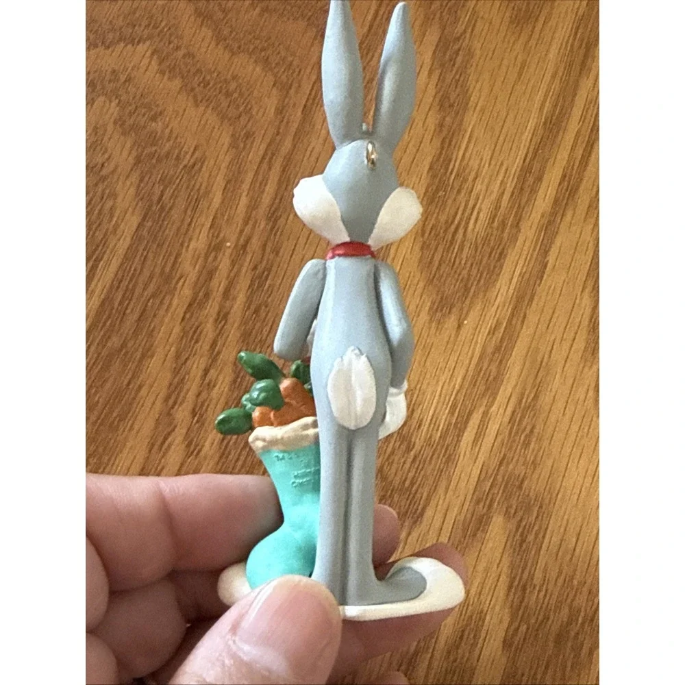 HALLMARK Keepsake 1993 BUGS BUNNY  Looney Tunes CHRISTMAS ORNAMENT Vintage NEW